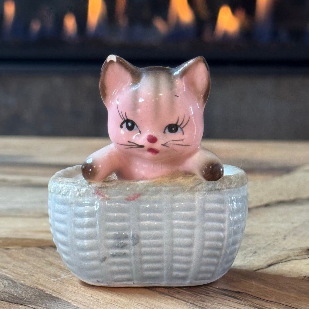 Vintage Norcrest Japan Pink Kitten Basket Figurine MCM Fur Trim Kitsch Single 3”